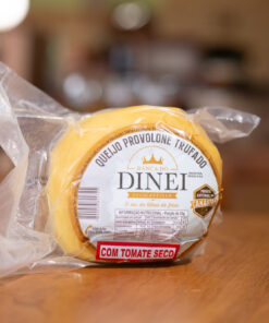 QUEIJO PROVOLONE COM TOMATE SECO TRANCA DINEI